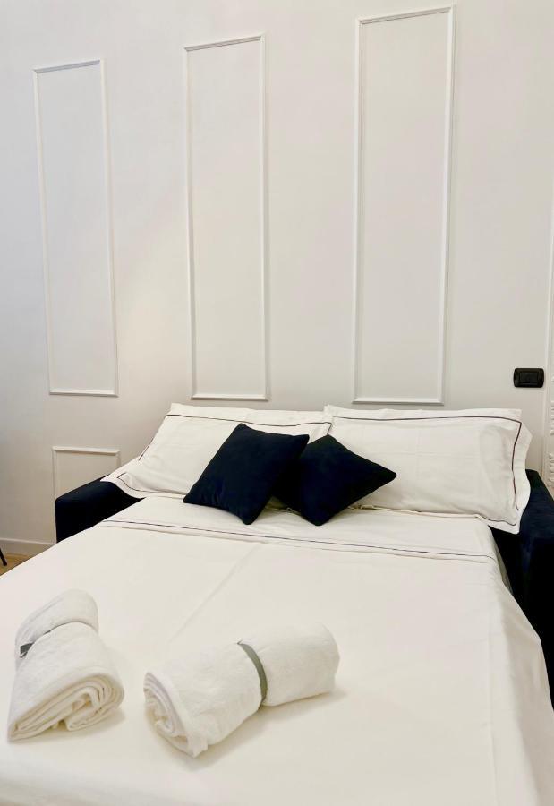 Fiorentine Relais Neapel Exteriör bild